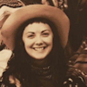 Meet your Posher, Jasmine